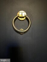 2704 Dartmouth Rd in Alexandria, VA - Building Photo