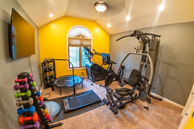 4447 Fishermans Terrace in Lyons, IL - Building Photo - Building Photo