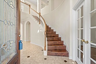 5819 Brook Bend Dr in Sugar Land, TX - Building Photo - Building Photo