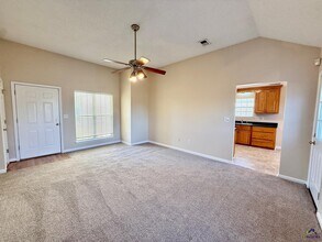 105 Selena Ct in Warner Robins, GA - Building Photo - Building Photo