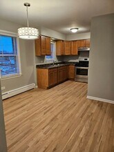 5858 W Diversey Ave in Chicago, IL - Building Photo - Building Photo
