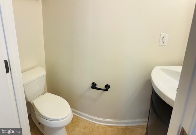 9452 Ballard Green Dr in Owings Mills, MD - Building Photo - Building Photo