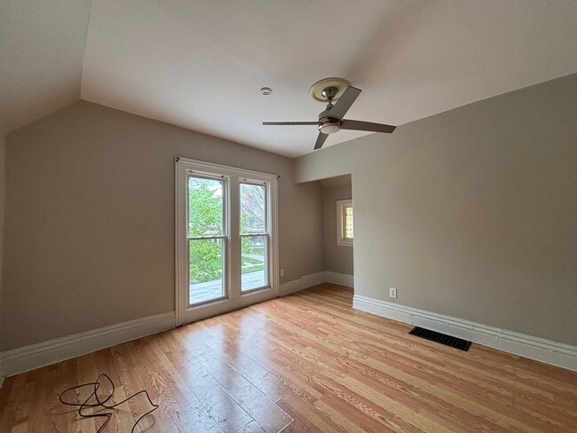 property at 300 Meigs St