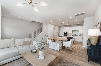 514 Myrick Aly in Charlotte, NC - Building Photo - Building Photo