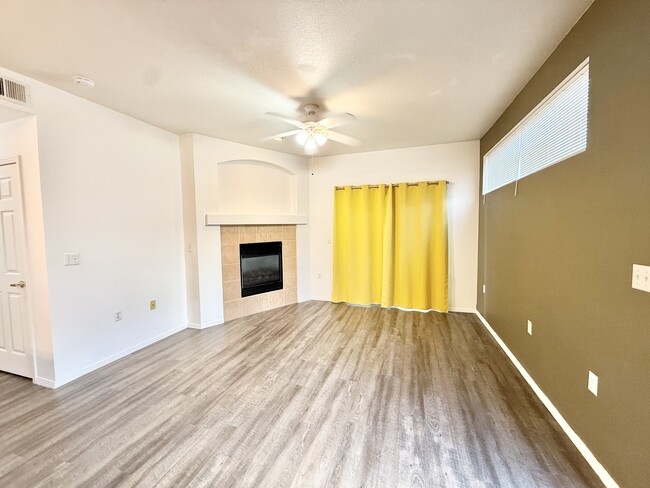 3002 W Elizabeth St in Fort Collins, CO - Building Photo - Building Photo