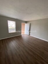 108 Sunnyside St in O'Fallon, IL - Building Photo - Building Photo