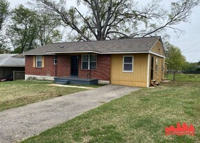 4628 Windward Dr in Memphis, TN - Building Photo