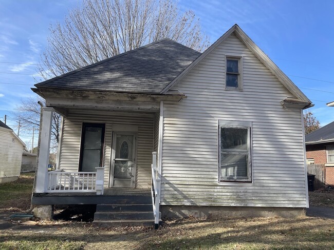 property at 6 Pennsylvania Ave