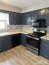 6414 Rockshire Dr in Charlotte, NC - Building Photo - Building Photo