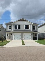 1407 Odd Fellow St in Conroe, TX - Building Photo