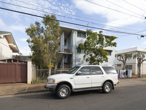 94-1017 Kahuamoku St in Waipahu, HI - Building Photo - Building Photo