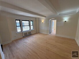 Christopher Street in New York, NY - Building Photo