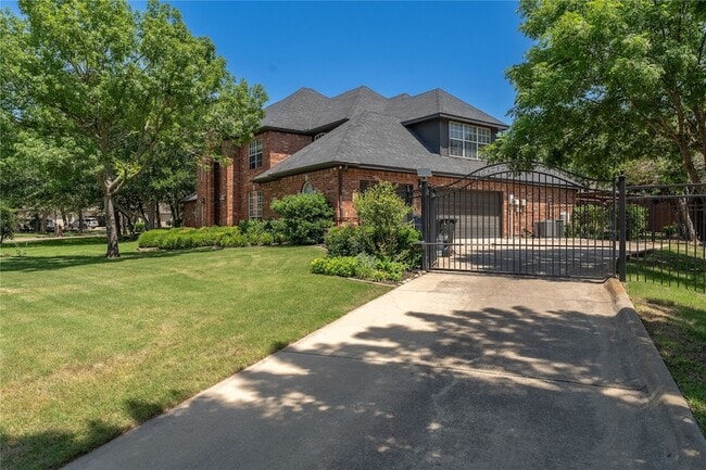 209 Timber Lake Dr in Southlake, TX - Building Photo - Building Photo