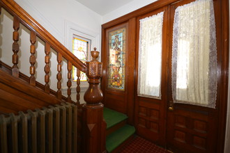 32 Owen Ave in Lansdowne, PA - Building Photo - Lobby