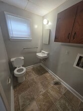 1607 W Northwest Blvd in Winston-Salem, NC - Building Photo - Building Photo
