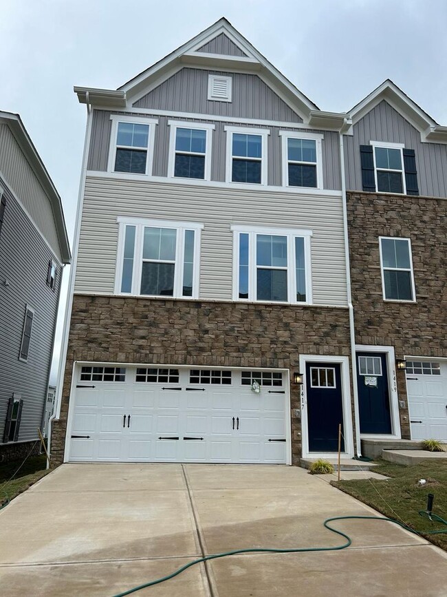 property at 1417 Bridgeford Dr NW
