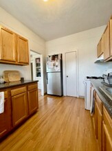 126 Englewood Ave, Unit 12B in Boston, MA - Building Photo - Building Photo