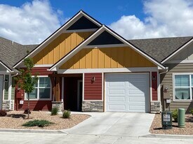 2466 Klondike Ln in Grand Junction, CO - Building Photo