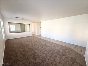 11036 Parete Ct in Las Vegas, NV - Building Photo - Building Photo