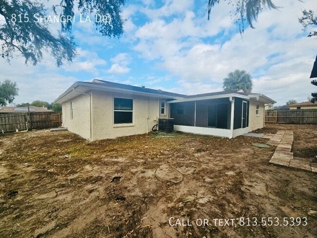 property at 815 Shangri La Dr