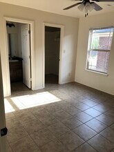 240 Ashley Dr, Unit 260 Ashley Drive in Russellville, AR - Foto de edificio - Building Photo