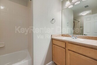 14122 Sun Blaze Loop in Broomfield, CO - Foto de edificio - Building Photo