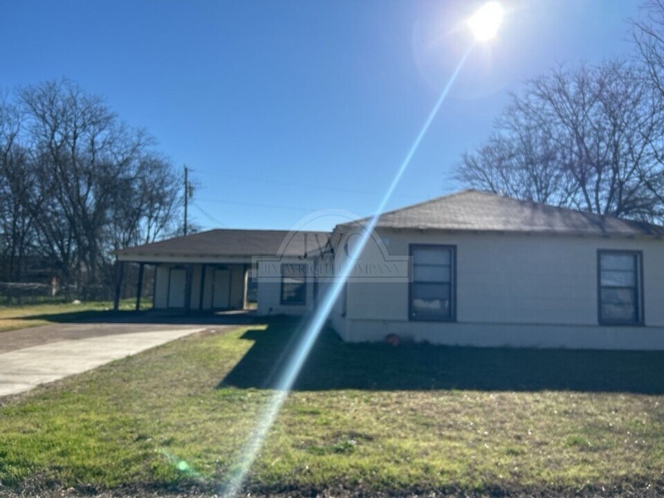 1306-1308 Jacqueline St in Killeen, TX - Building Photo