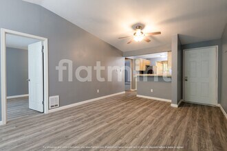 12636 100th Ln NE in Kirkland, WA - Building Photo - Building Photo