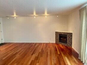 6218 N Concord Ave in Portland, OR - Building Photo - Building Photo