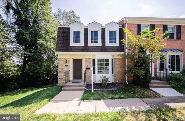 property at 7301 Rockford Dr
