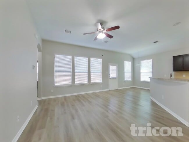 12850 Spruce Cir in Tomball, TX - Building Photo - Building Photo