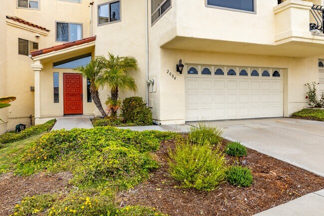 2084 Costa del Sol in Pismo Beach, CA - Building Photo - Building Photo