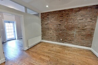 47 E 1st St, Unit 3R in New York, NY - Building Photo - Building Photo