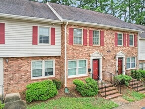 6436 Old Pineville Rd in Charlotte, NC - Building Photo - Building Photo