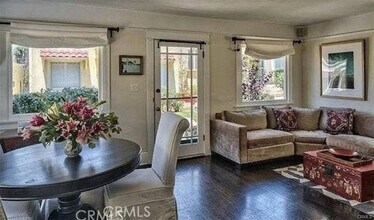 2411 3rd St in Santa Monica, CA - Building Photo - Building Photo