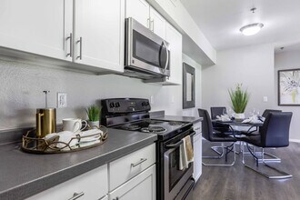 Magnolia Ridge in Thornton, CO - Foto de edificio - Building Photo