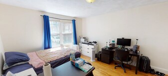 388 Highland Ave, Unit #1 in Somerville, MA - Building Photo