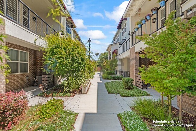 40711 Penstemon Terrace in Fremont, CA - Building Photo - Building Photo
