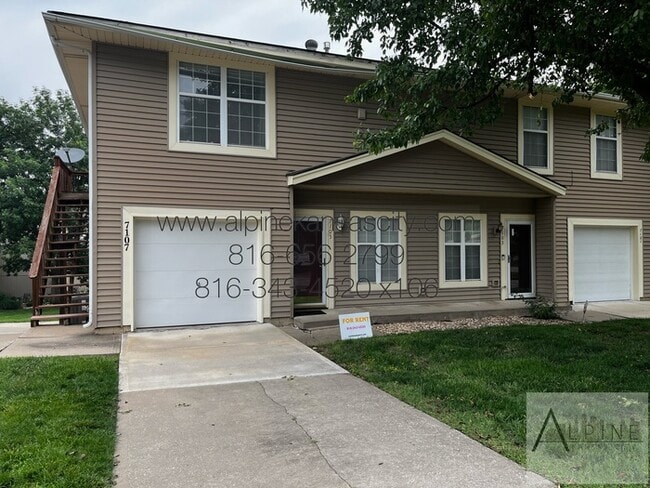 property at 7105 NE Kingston Ct