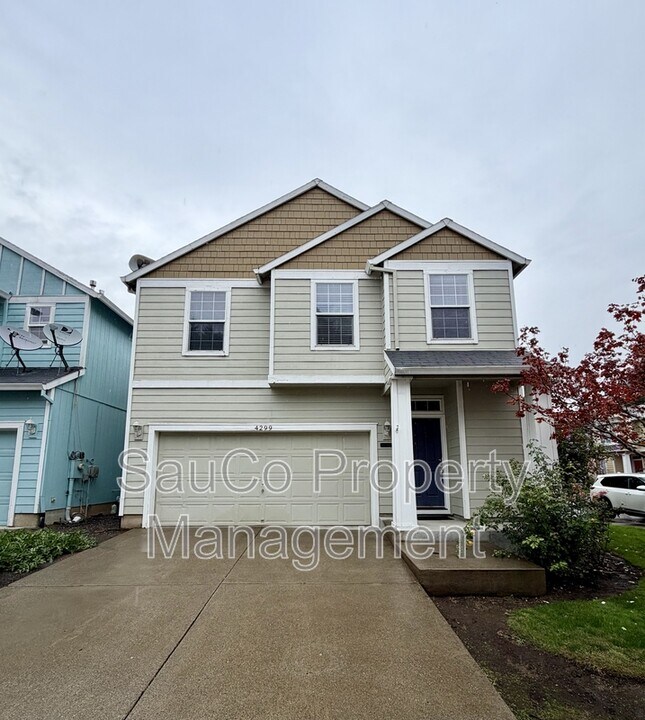 4299 SE Averi Ct in Hillsboro, OR - Foto de edificio