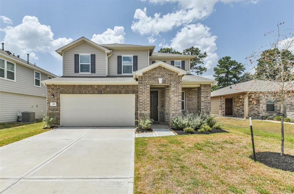 519 Broken Boulder St in Magnolia, TX - Building Photo