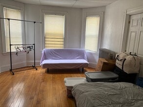 50 Prospect St, Unit Apartment 1 in Quincy, MA - Foto de edificio - Building Photo