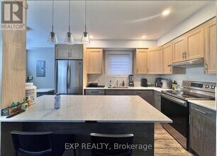 100 West Avenue S in Hamilton, ON - Building Photo - Building Photo