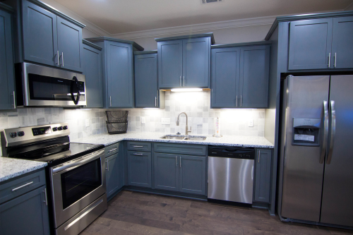property at 404 Mariners Cir