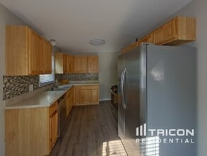 606 Idaho Ave E in St. Paul, MN - Building Photo - Building Photo