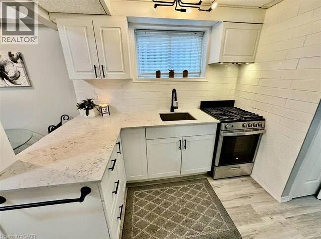 property at 226 Scott Rd