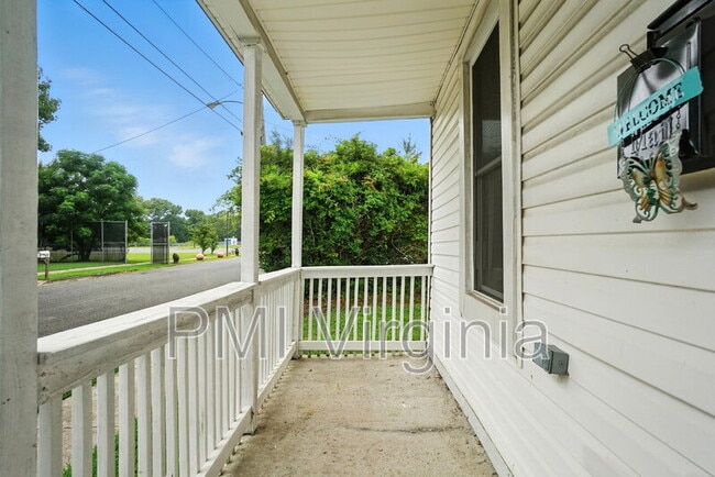 1602 Centre Ave in Portsmouth, VA - Building Photo - Building Photo