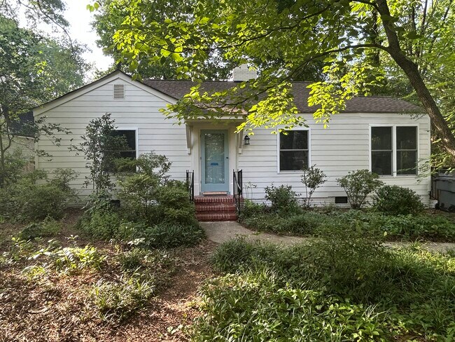 property at 2714 Idlewood Cir