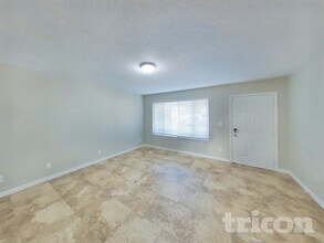 4309 W Ruth Ave in Glendale, AZ - Building Photo - Building Photo