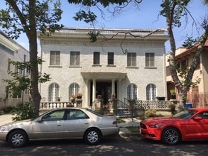 2339 W 20th St in Los Angeles, CA - Building Photo - Primary Photo